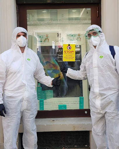 Professionisti G.E. Disinfestazioni in azione